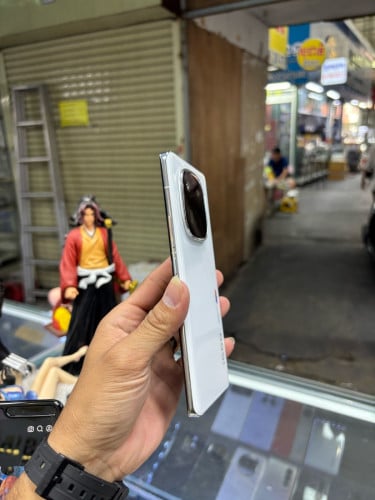 Vivo IQOO12pro 256G Ram16G Sim2 CH ម៉ាសុីនសានុំស្រុីន