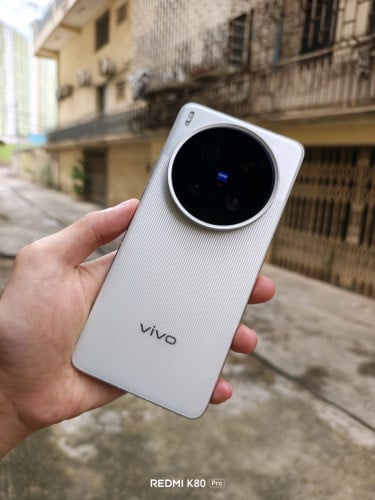 Vivo X200 Ultra
