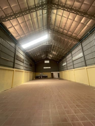 Warehouse For Rent