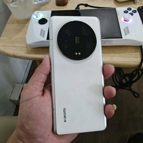 Xiaomi 13 ultra ជាំដូចរូបកន្លែង scan ដៃ