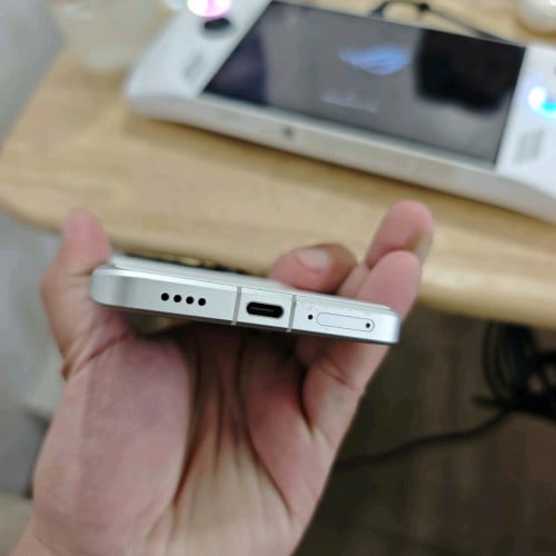 Xiaomi 13 ultra ជាំដូចរូបកន្លែង scan ដៃ