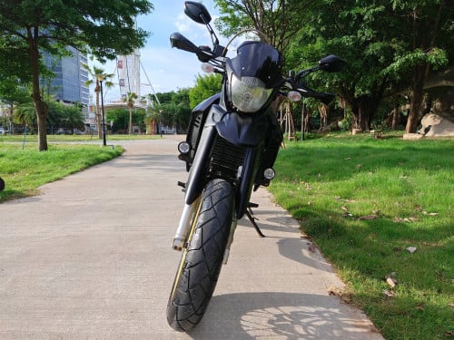 Yamaha XT660X