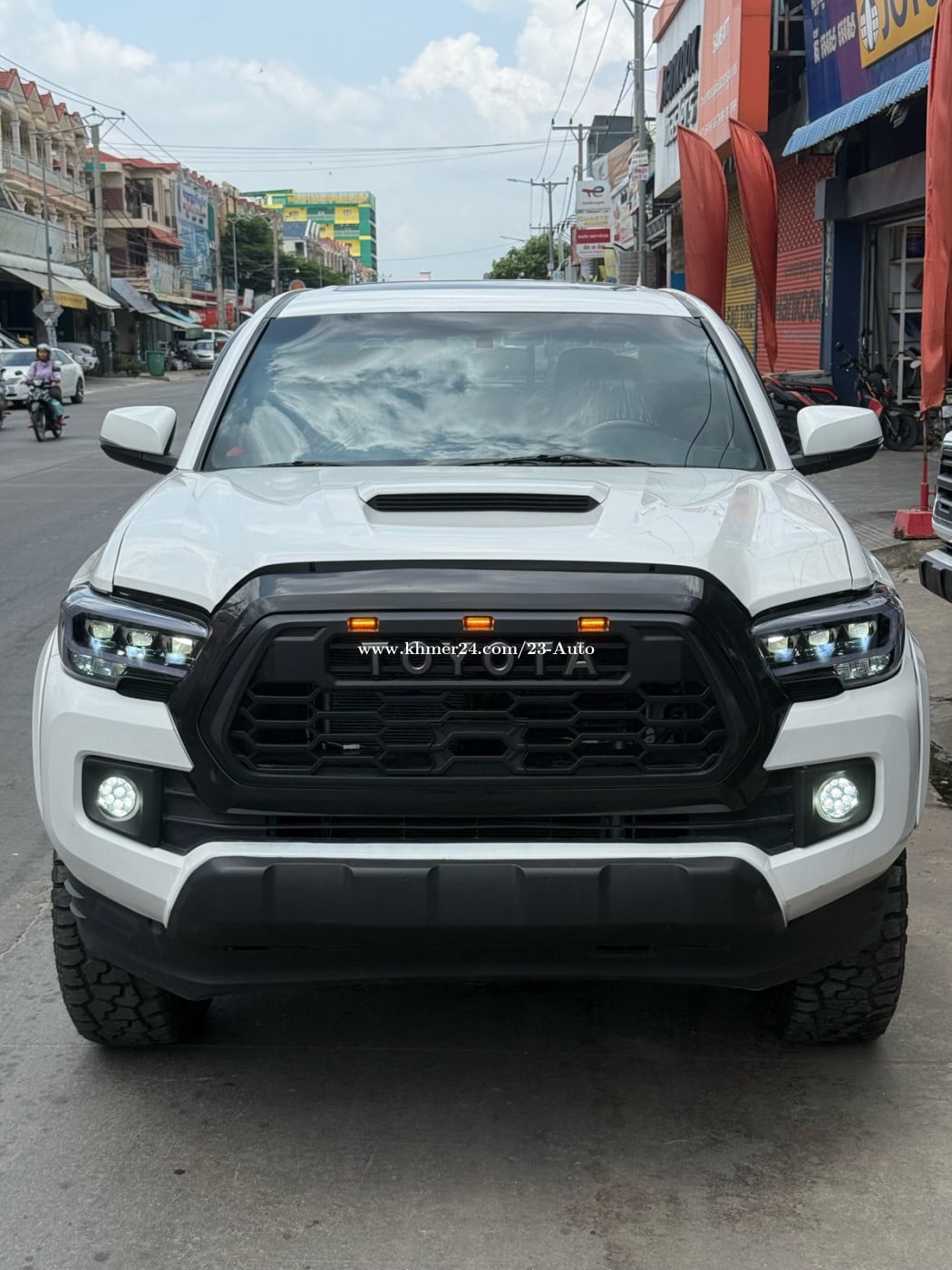 Tacoma 2016 ប៉ុង2 (4x4)