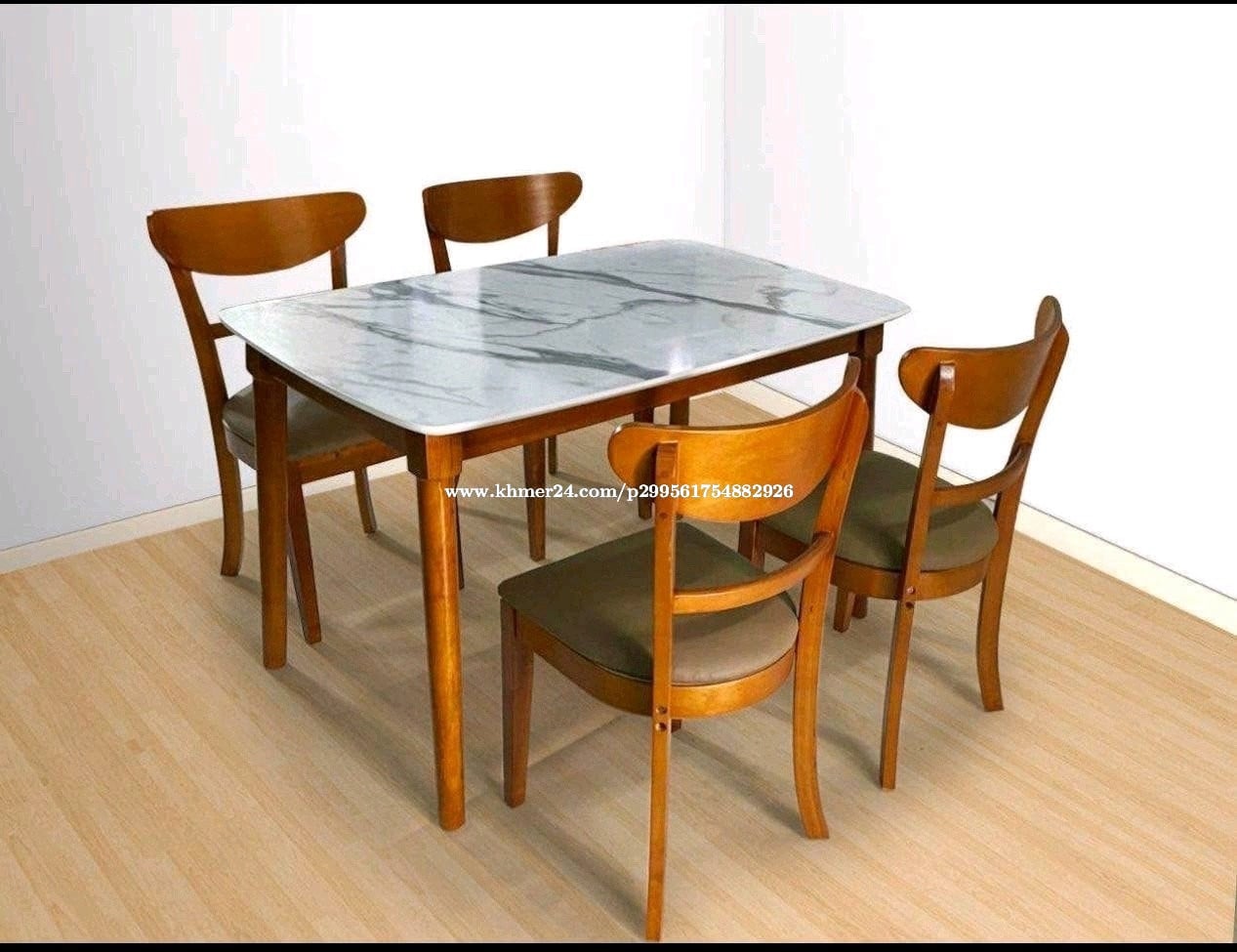 ឈុត តុបាយ