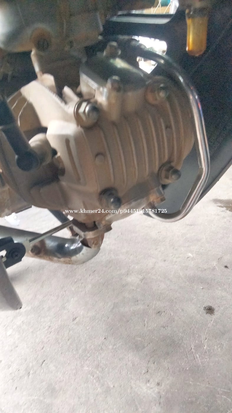 ម៉ាសុីនអត់ប៉ះសេាទេ