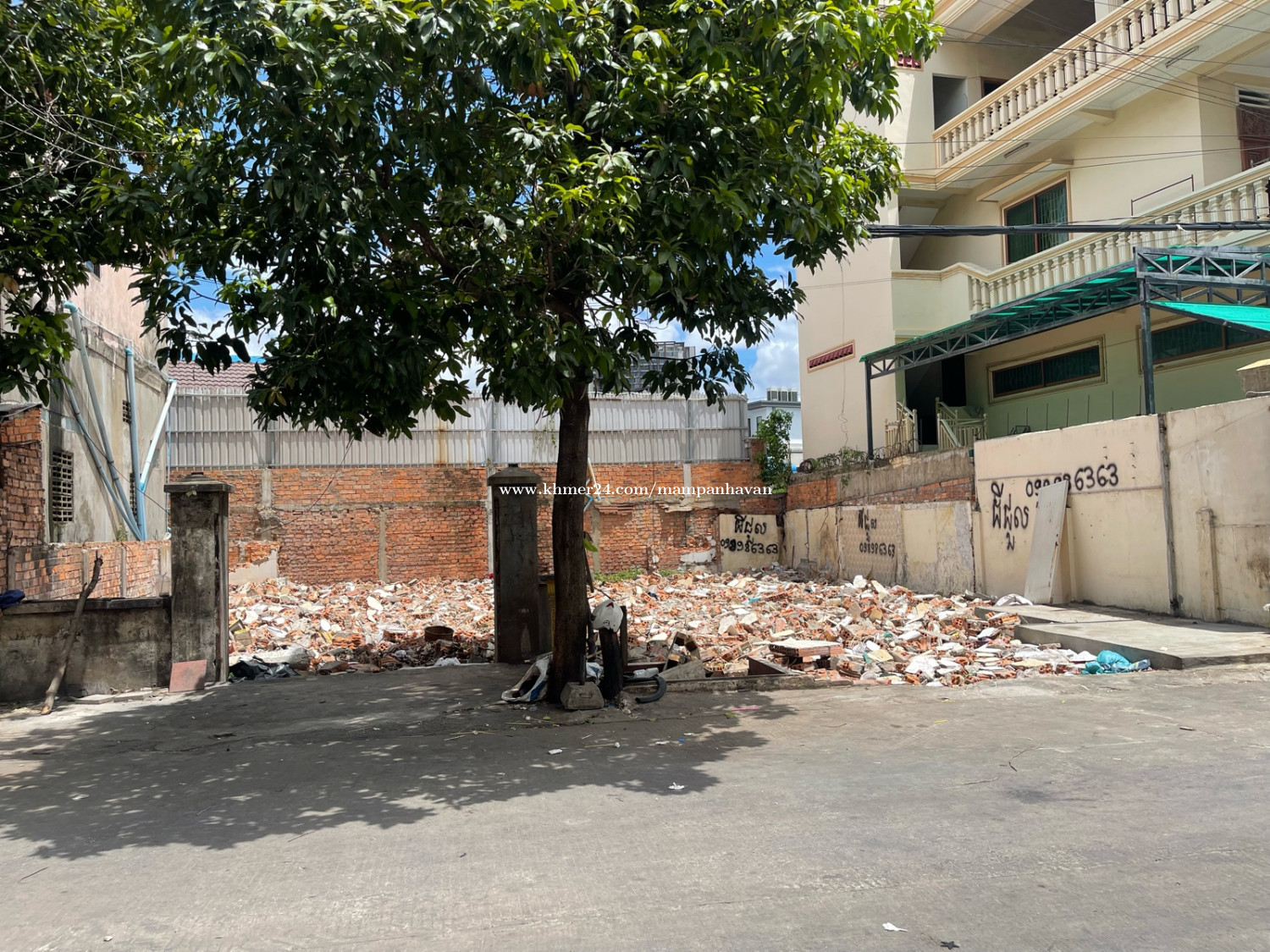 ដីជួល ទំហំ 12.5 m x 15.5 m ទីប្រជំជនតំបន់ ទួលគោក