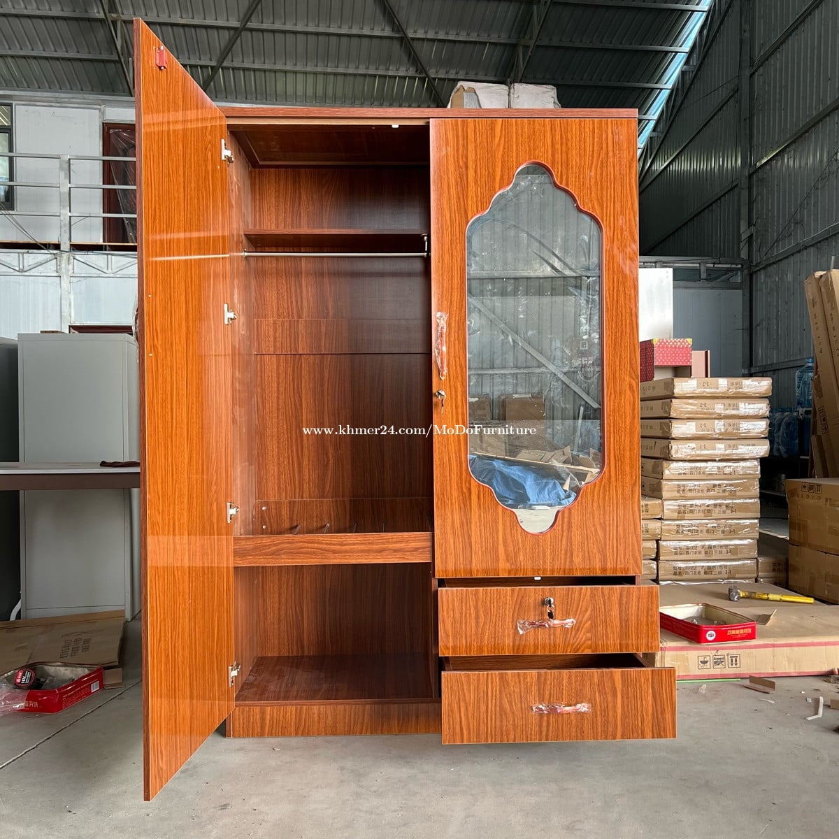 ទូដាក់សម្លៀកបំពាក់ 120 x 60 x 180cm