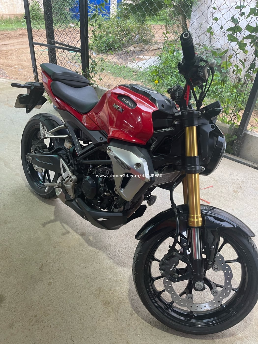 លក់ម៉ូតូ Honda CB150 NCX 2018