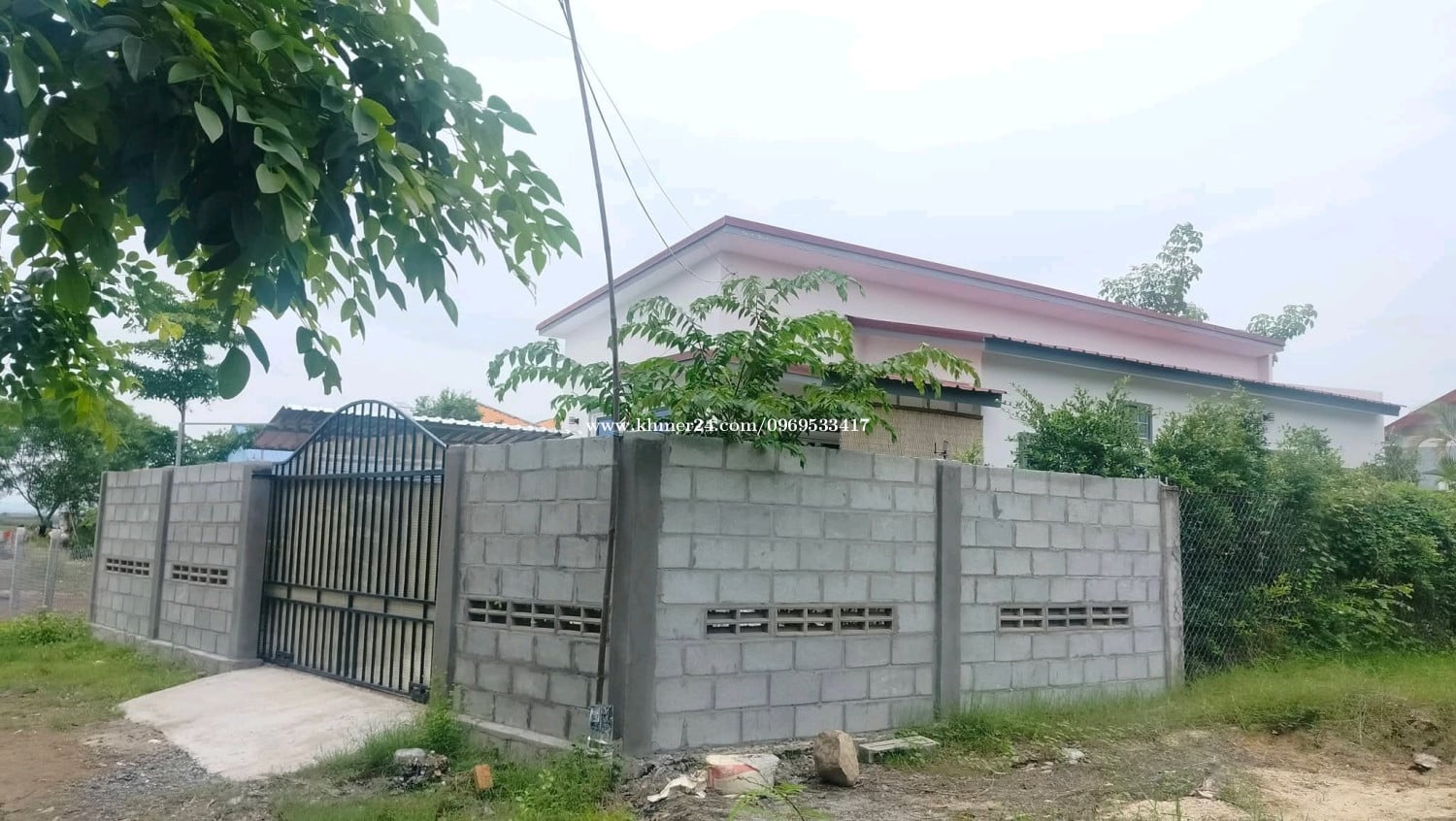 A private house for rent in Kampot