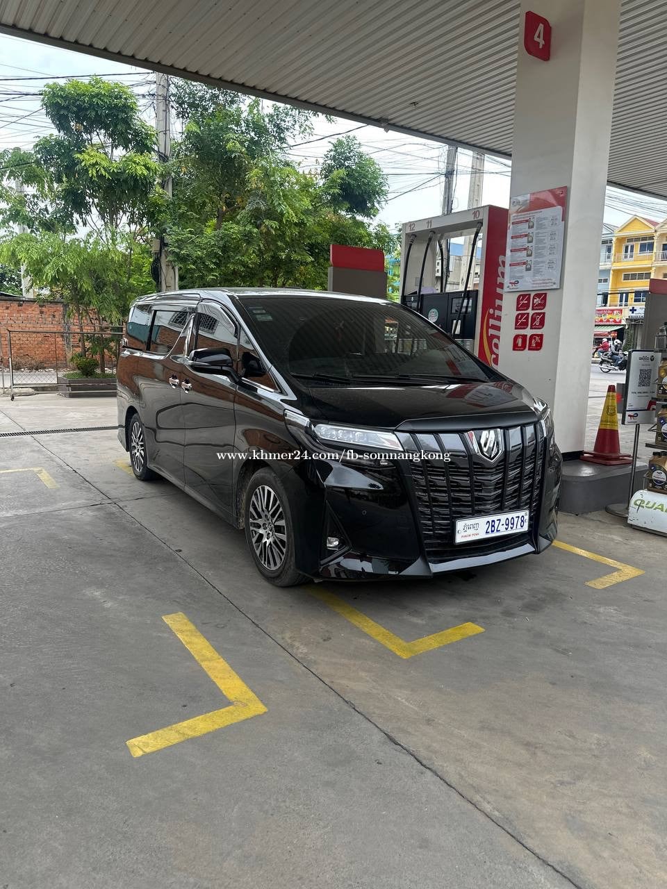 Alphard 2017