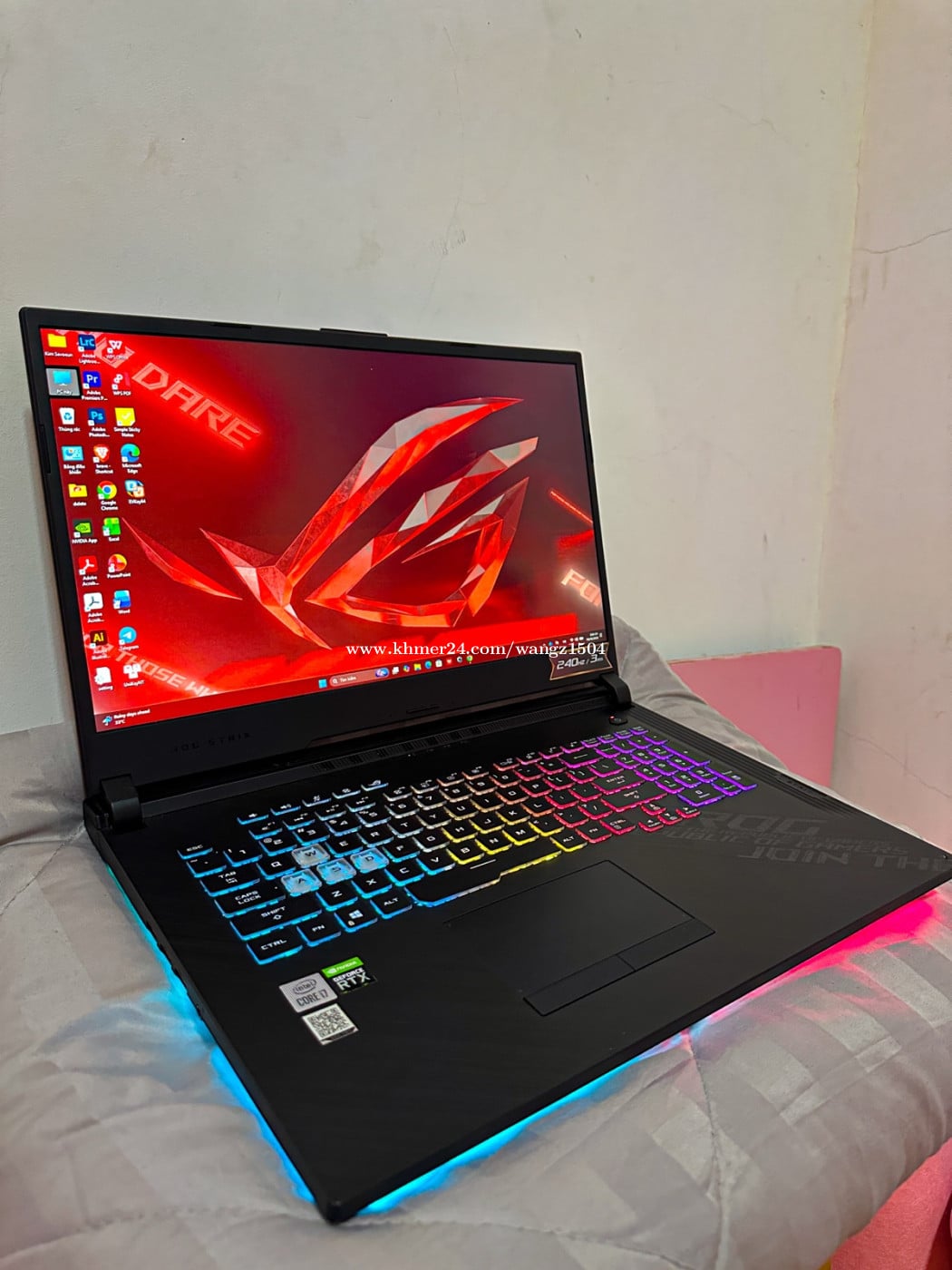Asus ROG strix G712