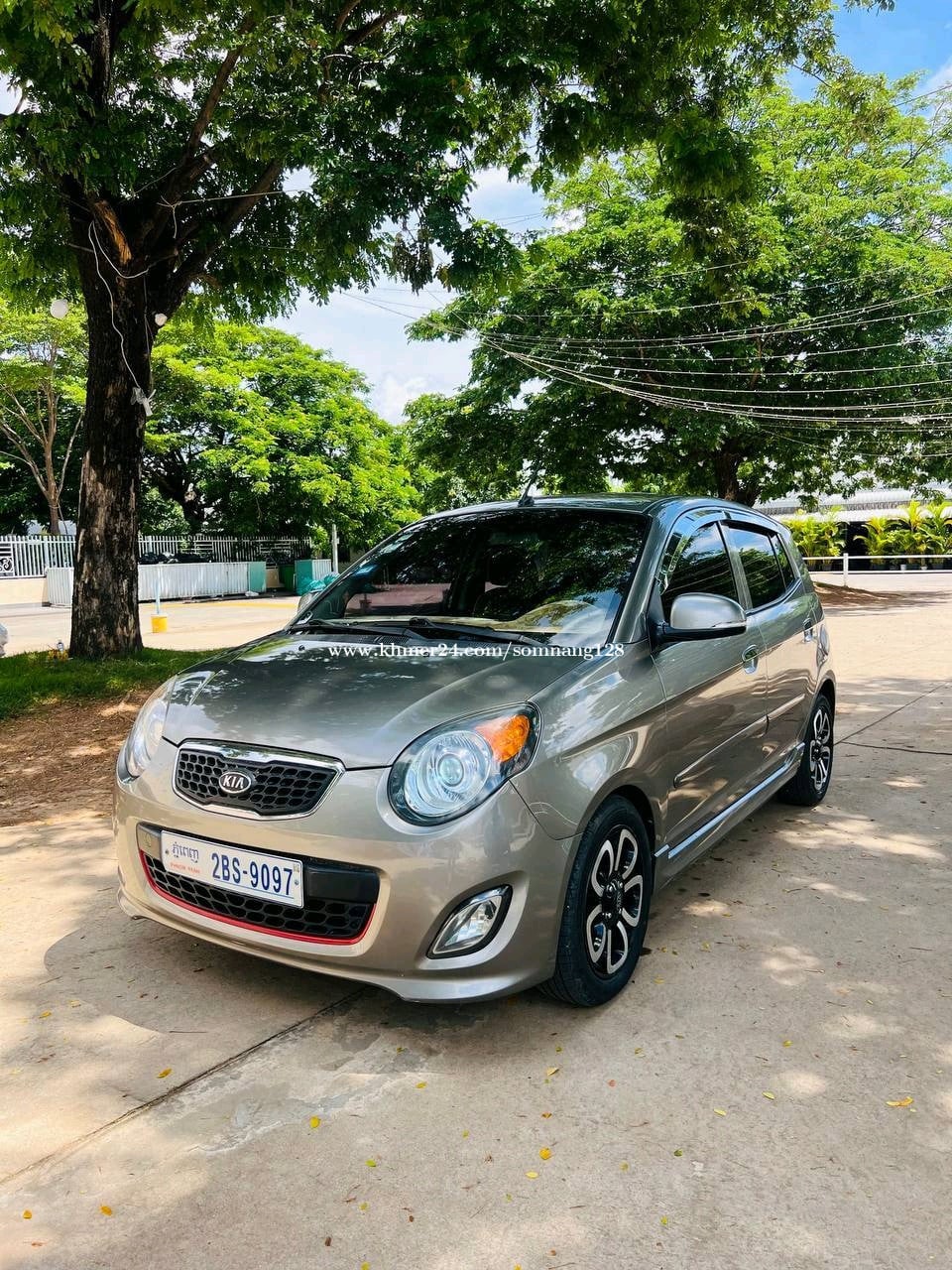Car Rental Kia Morning