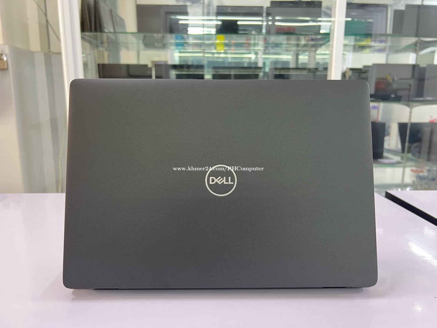 Dell Latitude 5300