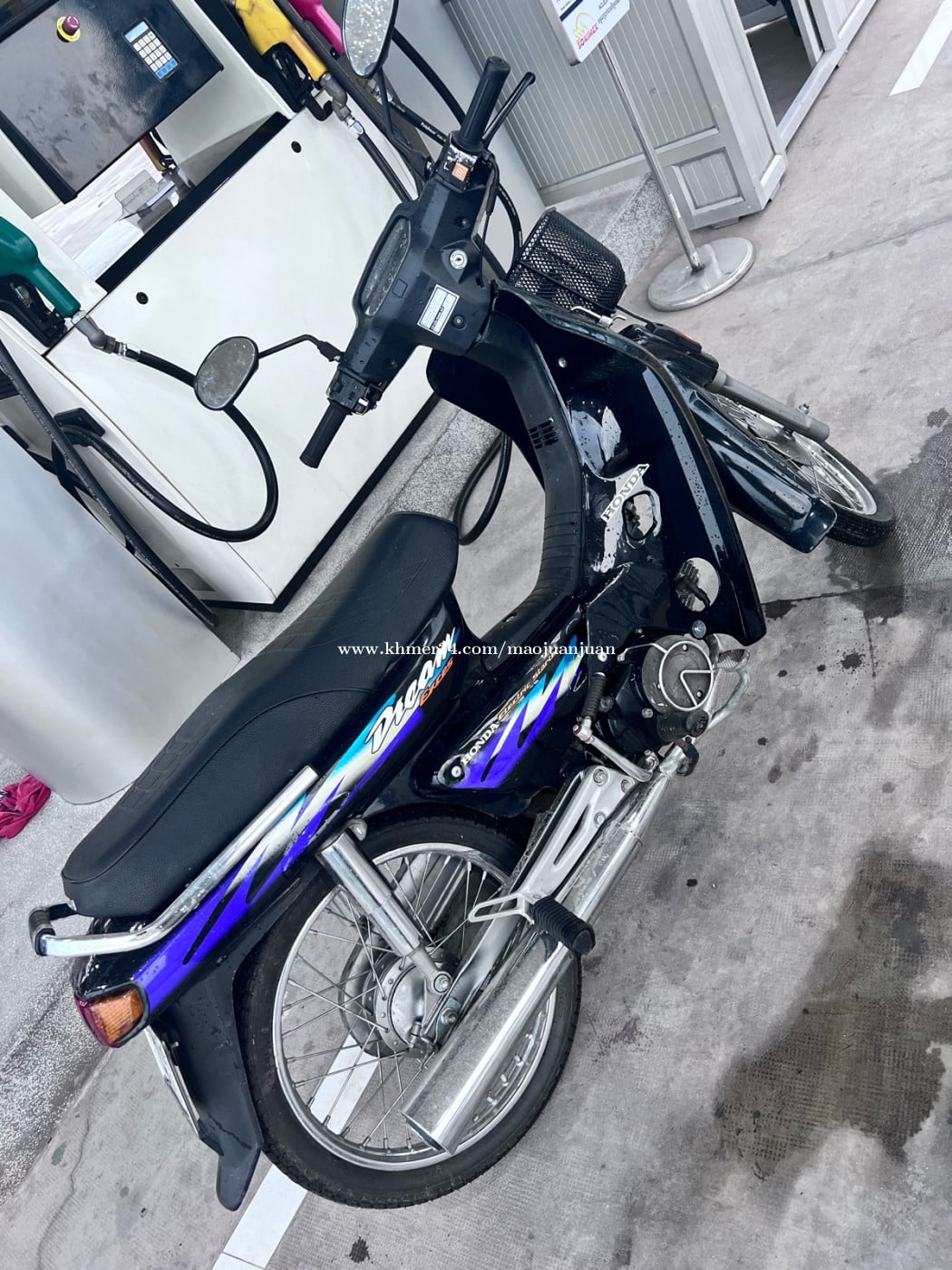Honda dream C100