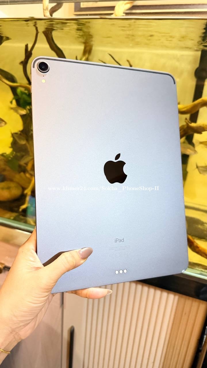 iPad Pro 11” 256G WiFi 98% 330$
