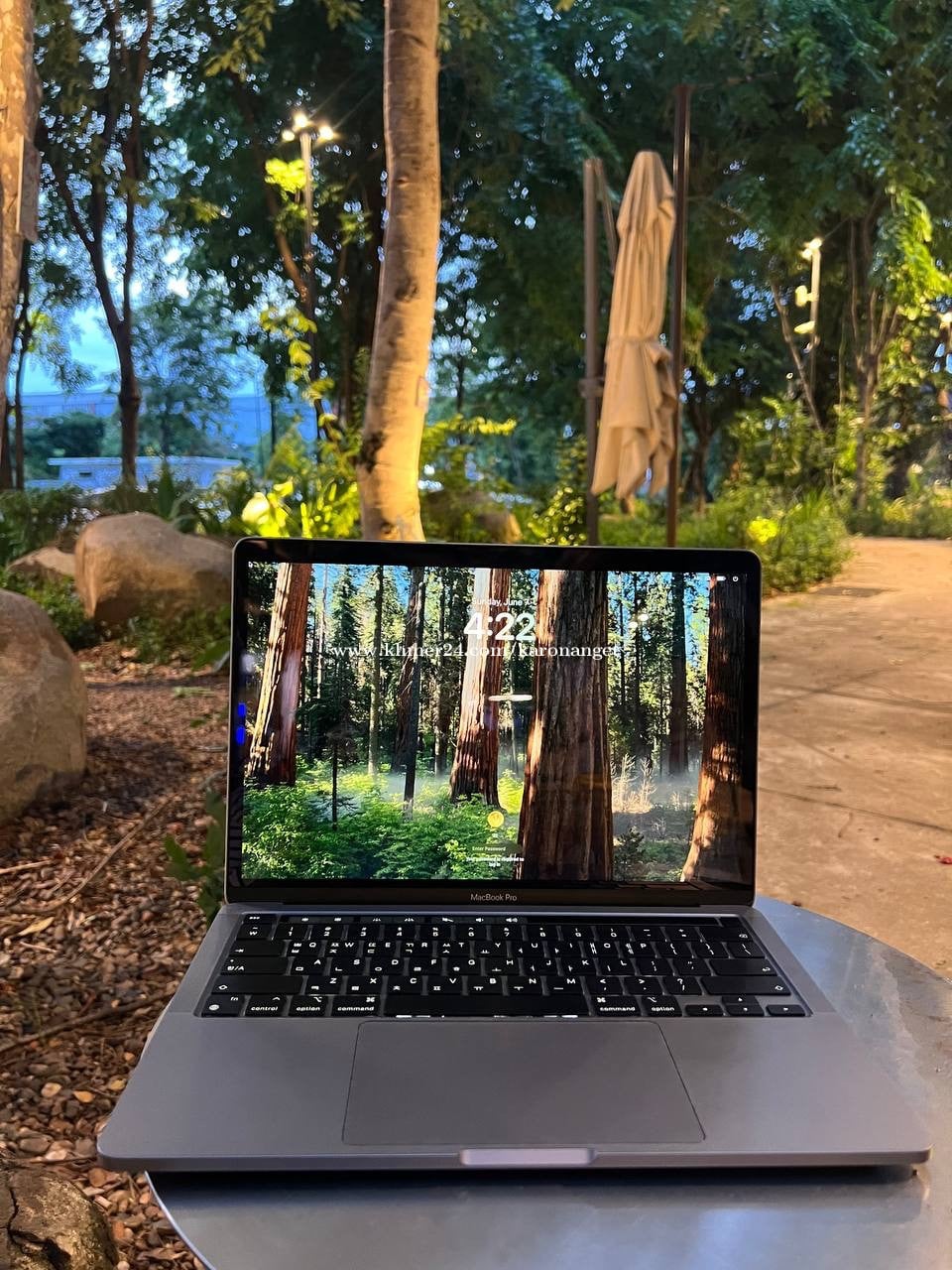 MacBook Pro M1 13inch Ram8 ssd 256g