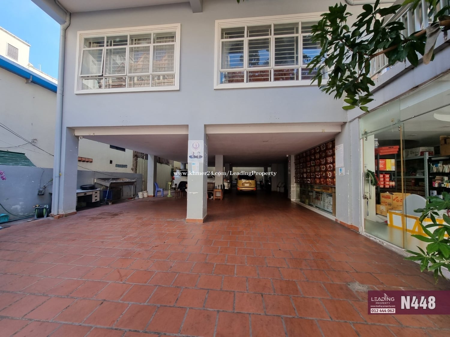 N448 | Nice Studio Apartment For Rent with Elevator in Toul Tom Pong Area