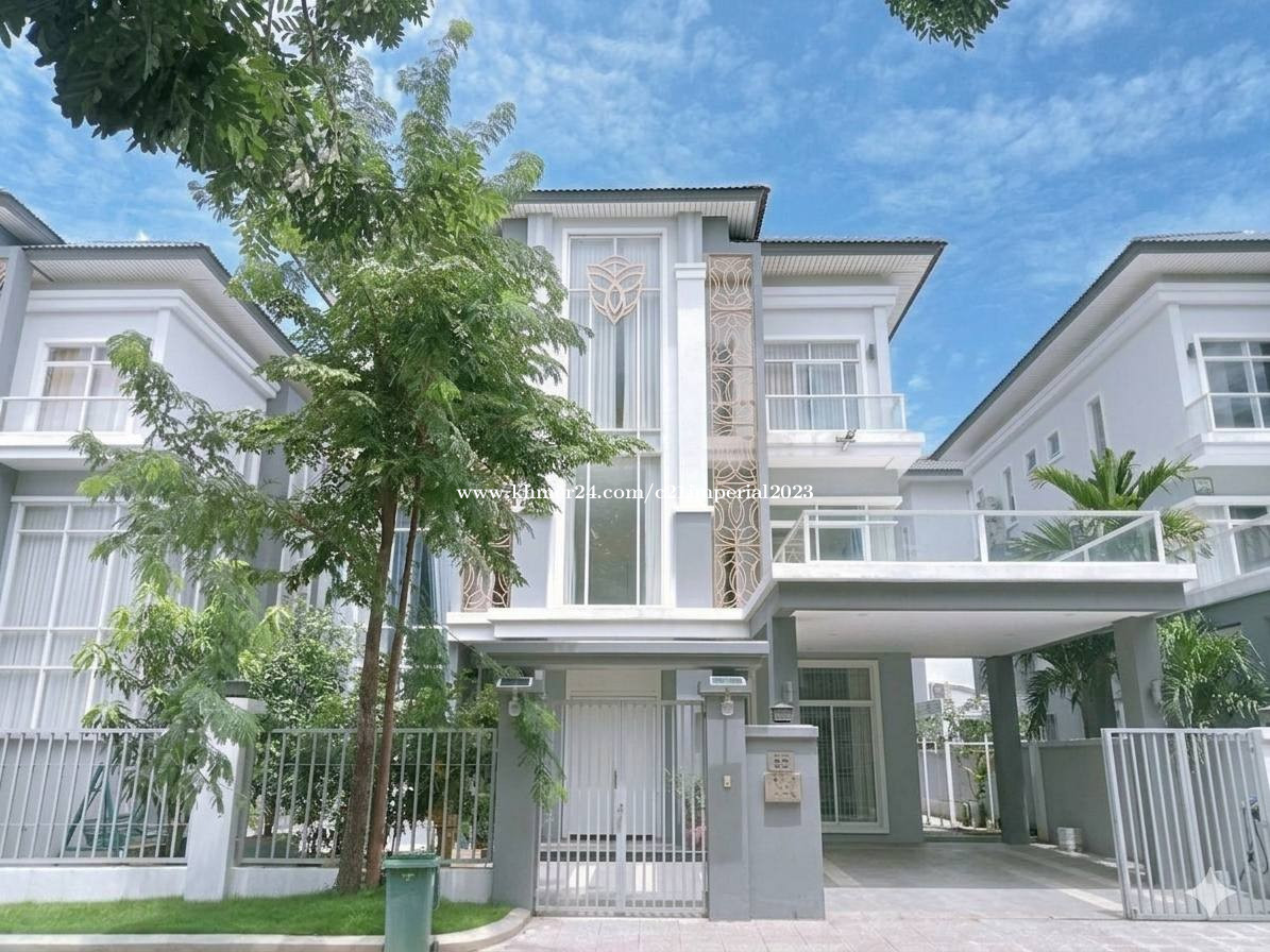 Queen villa for sale at borey Varina krang thnong