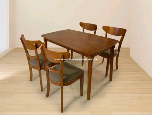 ឈុត តុបាយ