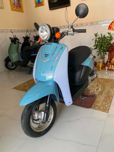 ម៉ូតូលក់ថ្មីៗក្រដាស់ពន្ធ