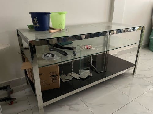 ទូកញ្ចក់