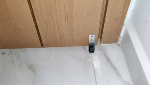កង់កល់សម្រាប់ជំនួយទ្វារ
