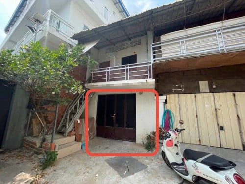 ផ្ទះជួលផ្ទាល់ដី