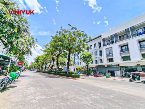 ផ្ទះអាជីវកម្ម សម្រាប់លក់!!