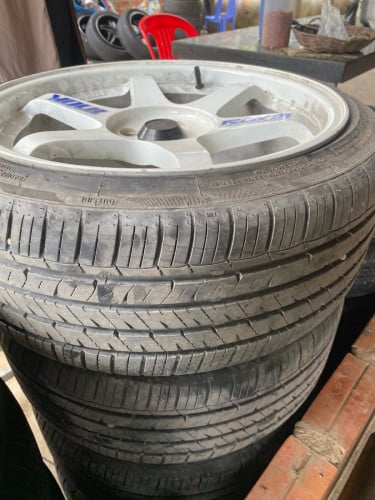 យ៉ាន់លក់ស្រលាល់ឆាតសួរបាន