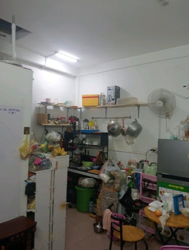 លក់បន្ទាប់