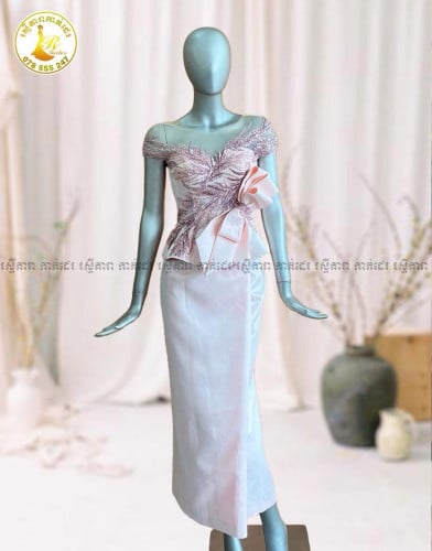 ឈុតហែរជំនូនសាច់ក្រណាត់ធានាស្អាត