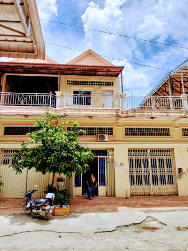 ផ្ទះជួល