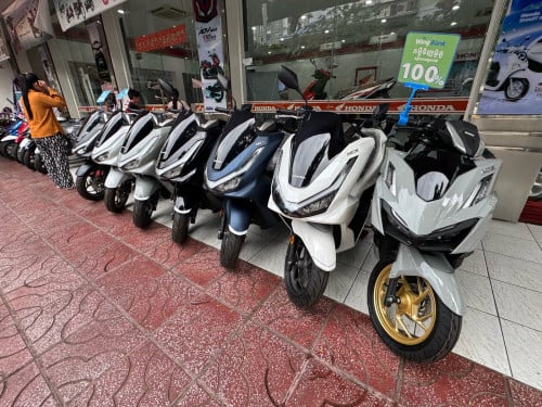 មានគ្រប់ពណ៌ 3440$ ចរចា PCX 2026 ថ្មី សុទ្ធ100% ធានាជូន 2 ធ្នាំ HONDA NCX 🔧