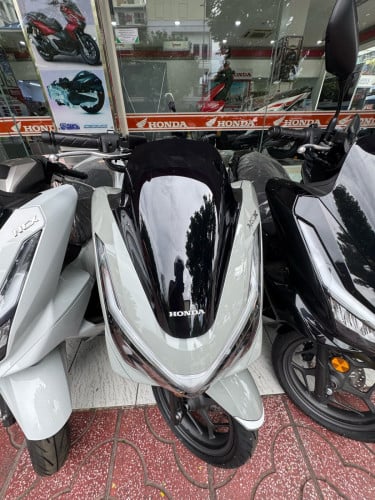 មានគ្រប់ពណ៌ 3440$ ចរចា PCX 2026 ថ្មី សុទ្ធ100% ធានាជូន 2 ធ្នាំ HONDA NCX 🔧