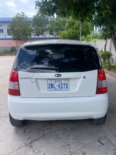 ឡានលក់ នៅសំណុំស៊ីន10503077