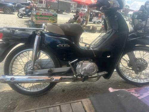 ស៊ុបព័រគុបជប៉ុនឆ្នាំ09លក់ 820$មាសុីនសានុំ081966544មានកាតគ្រី