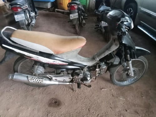 ចង់លក់ម៉ូតូ120$