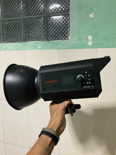 ភ្លើង 150W JINBEI នៅថ្មីភ្ជាប់ ជាមួយទូរស័ព្ទបាន