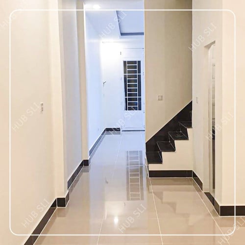 ផ្ទះល្វែងលក់ 4មុឺន5ពាន់