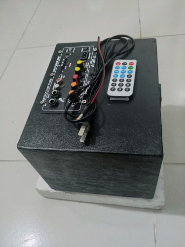 កូនបាស់កម្លាំង80w សម្លេងស្រទន់ប្រើភ្លើងរដ្ឋ