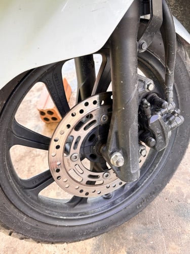 ម៉ូតូនៅសំណុំ 90%