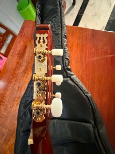 នៅស្អាត98%អត់សូវបានលេ
