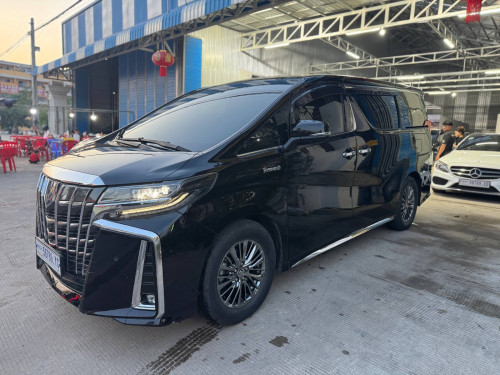 阿法 Alphard 2021年