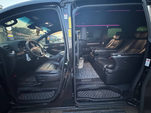 阿法 Alphard 2021年