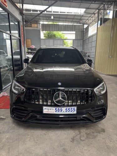 奔驰 Benz-GLC300 AMG