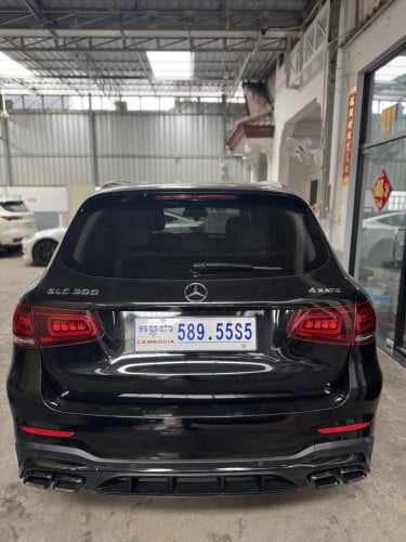 奔驰 Benz-GLC300 AMG