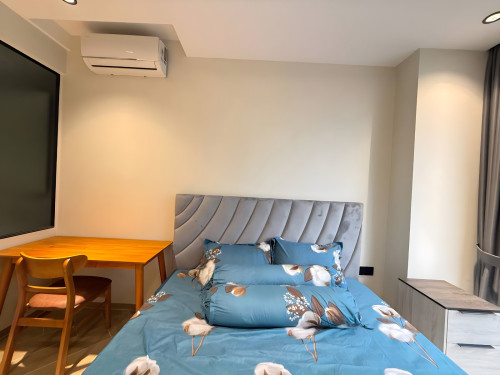 ๐
๐จ๐ซ ๐๐๐ง๐ญ: Brand New 1BR Apartment โ Time Square 5, BKK1
