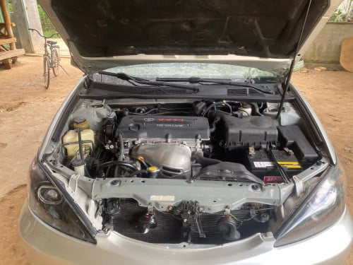 ឡានលក់Camry ឆ្នាំ02 Le