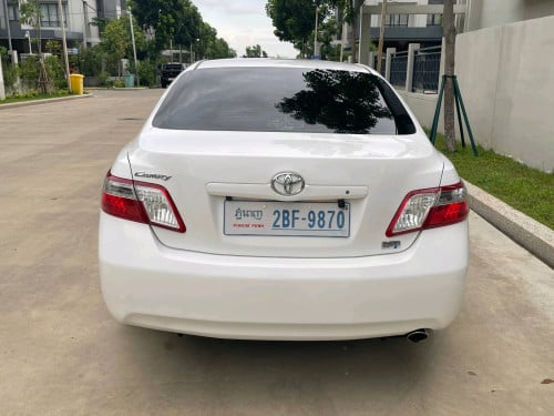 ខ្ចីញ៉េញ ថ្មីកម្រជួប Camry 2007 Hybrid Full Option