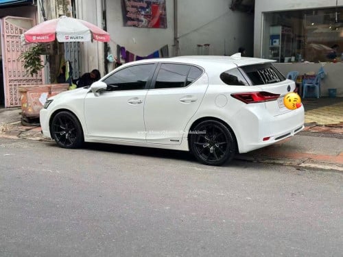 លក់ CT200H 2014